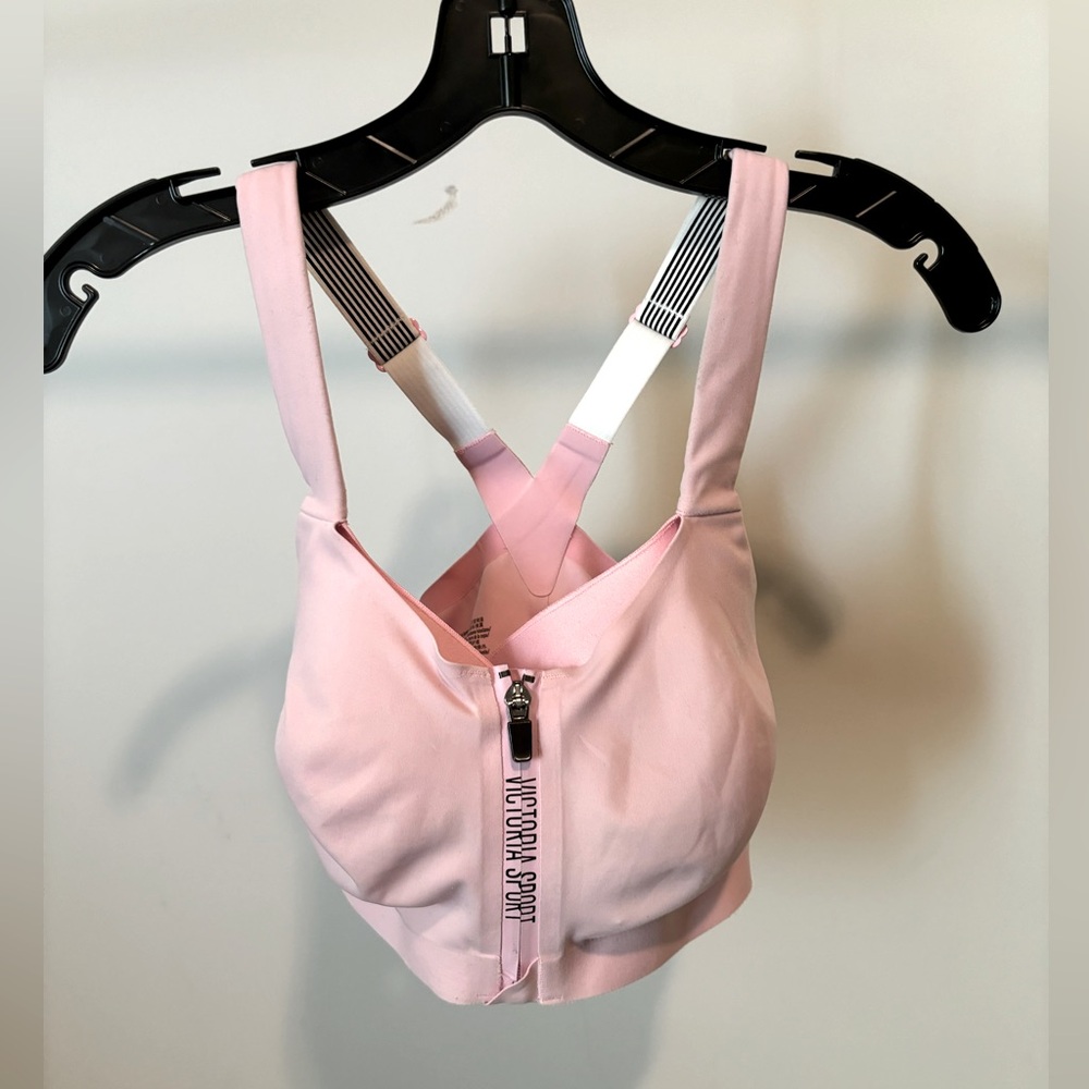 Victorias secret sport bra